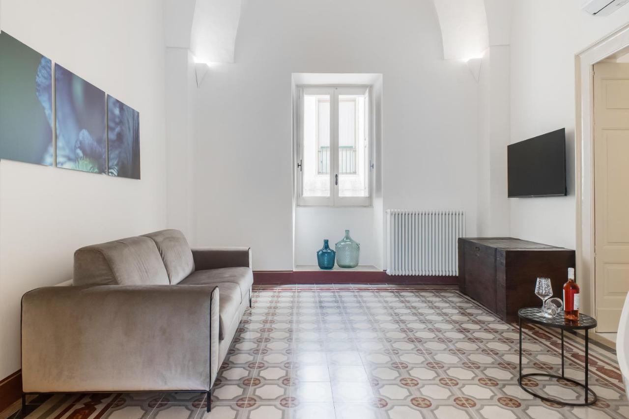 Palazzo Frangipane Bed & Breakfast Salve Bagian luar foto