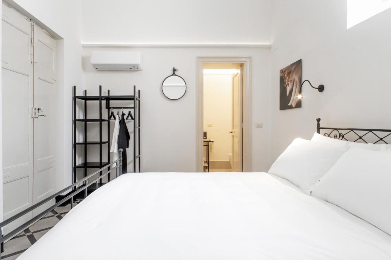 Palazzo Frangipane Bed & Breakfast Salve Bagian luar foto