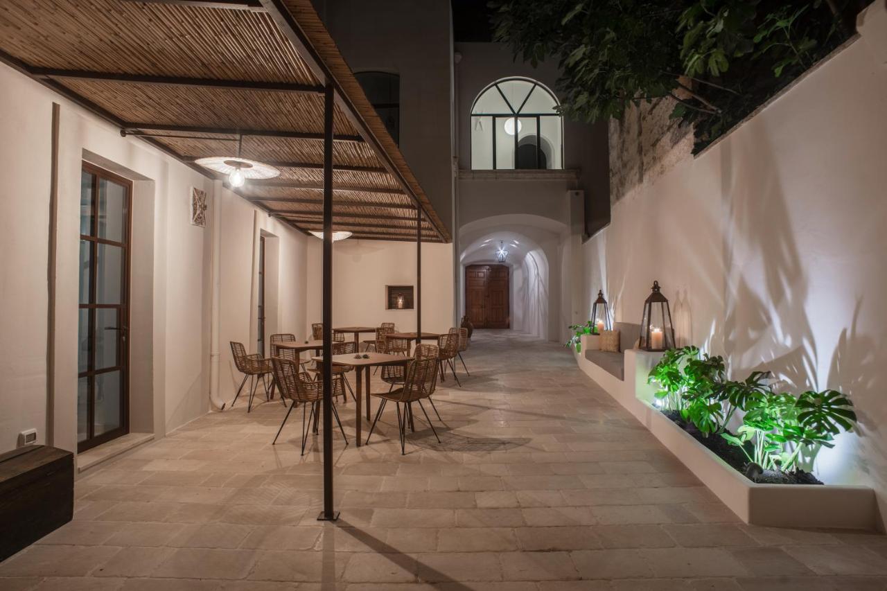 Palazzo Frangipane Bed & Breakfast Salve Bagian luar foto