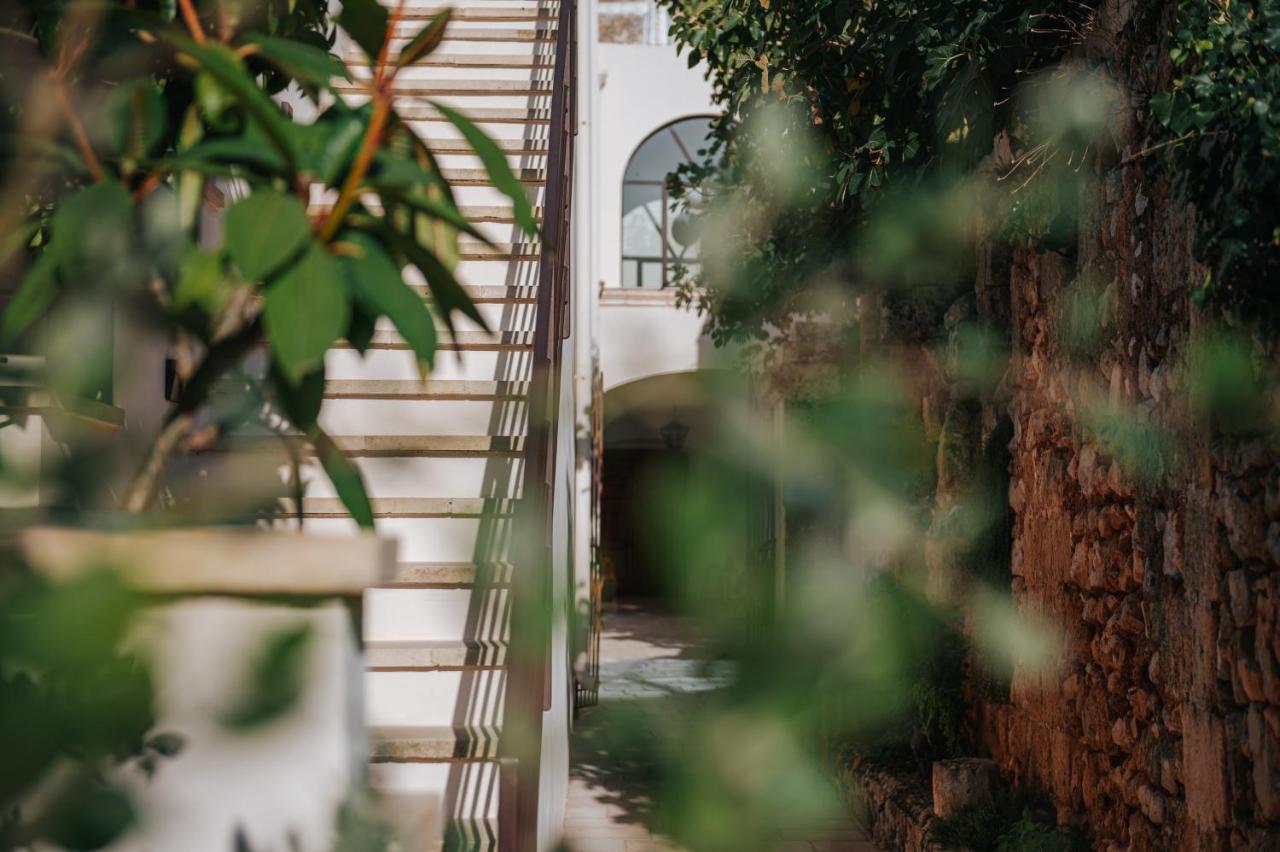 Palazzo Frangipane Bed & Breakfast Salve Bagian luar foto
